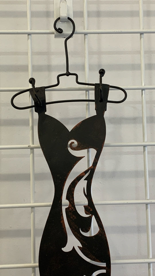 METAL DRESS SHAPED WALL HANGING W/SCARF HOOKS.