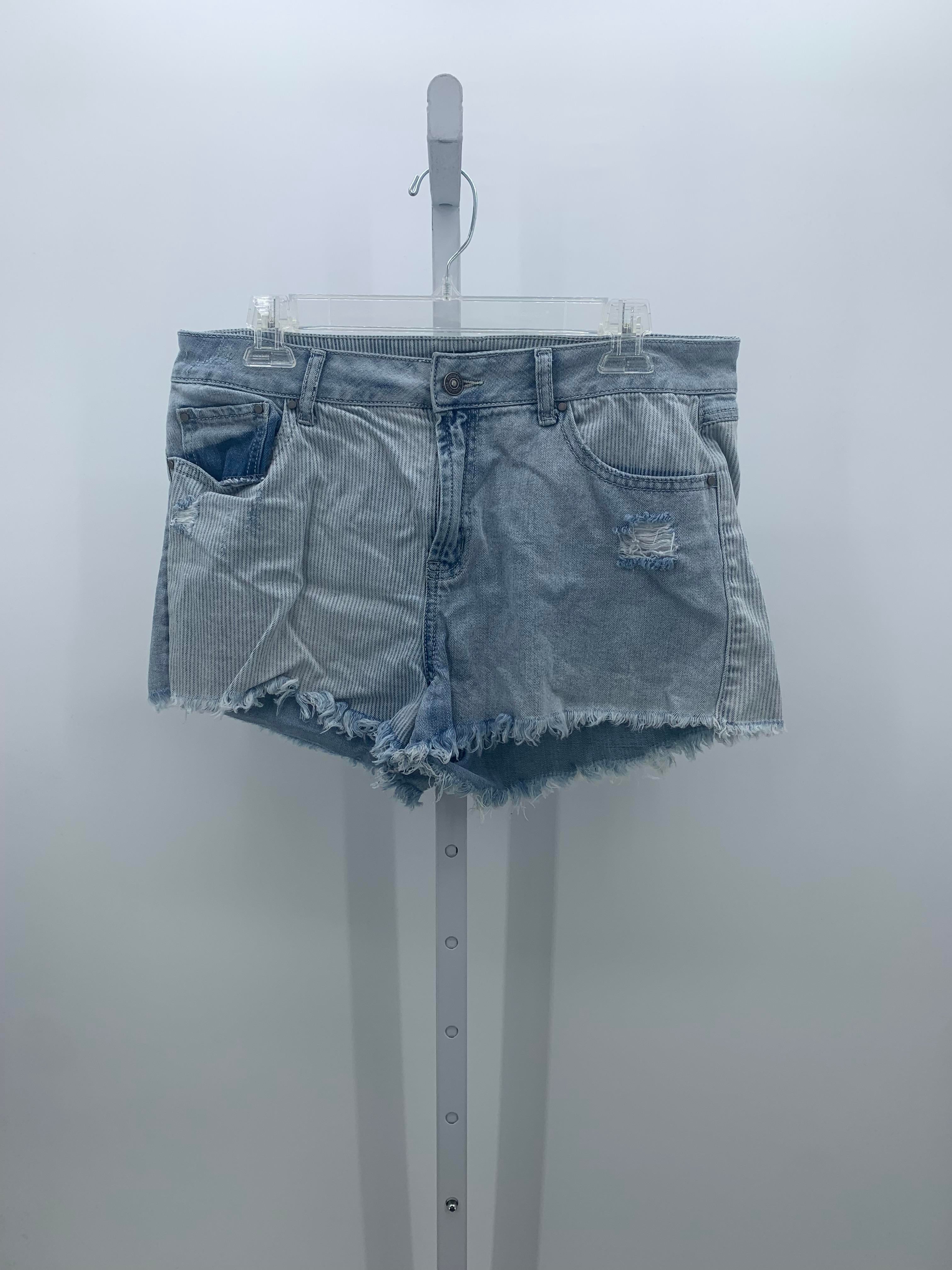 Size 13 Juniors Shorts