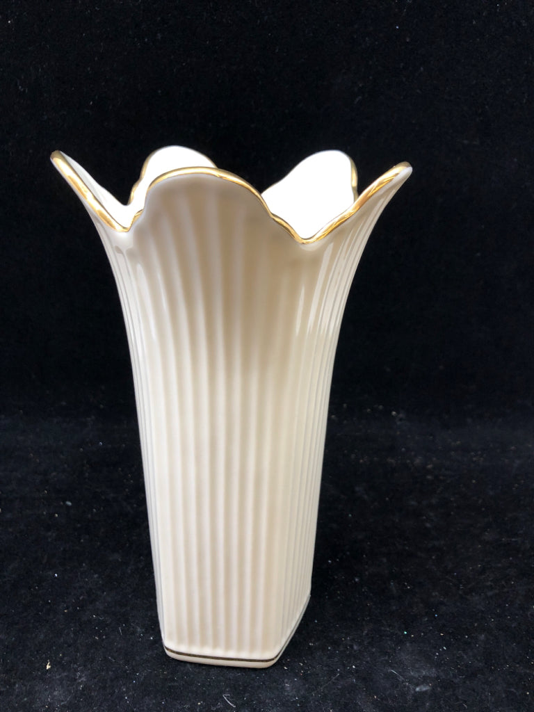 LENOX CREAM COLORED VASE W/GOLD RIM.