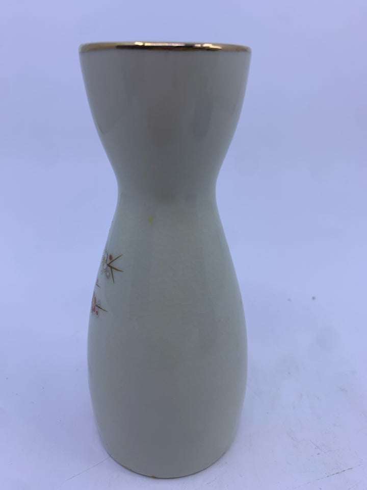 CREAM FLORAL ASIAN STYLE SAKE PITCHER.