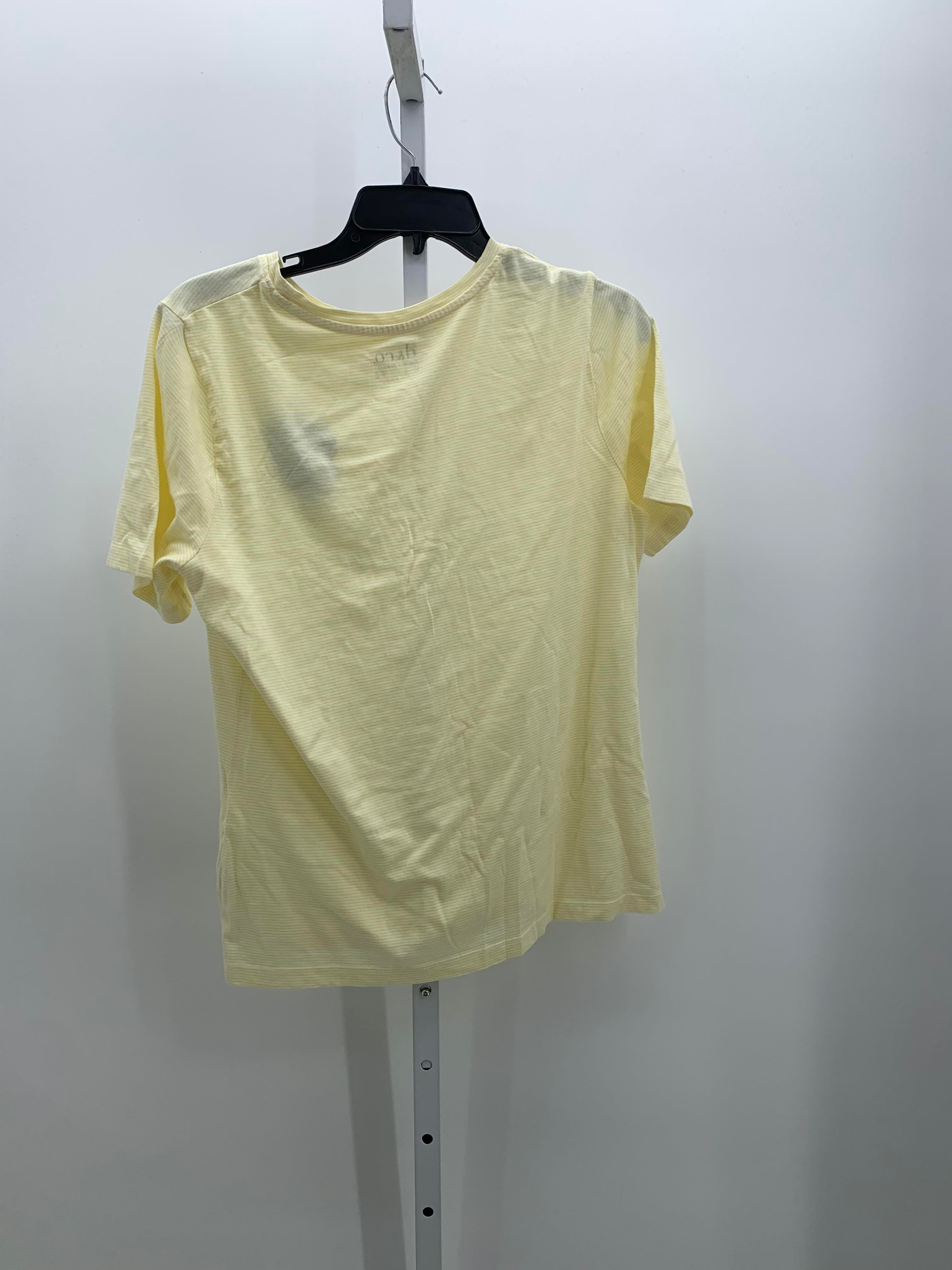 d & co. Size Small Misses Short Sleeve Shirt
