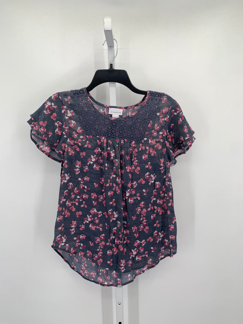 Liz Claiborne Size Medium Petite Petite Short Sleeve Shirt