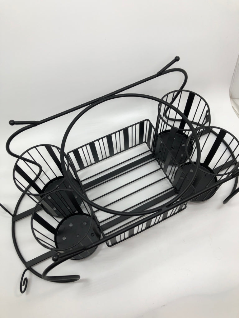 BLACK METAL BUFFET CADDY.