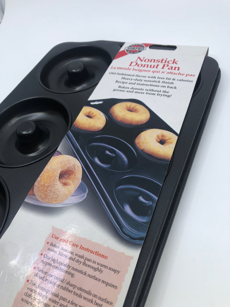 NIP NONSTICK DONUT PAN.