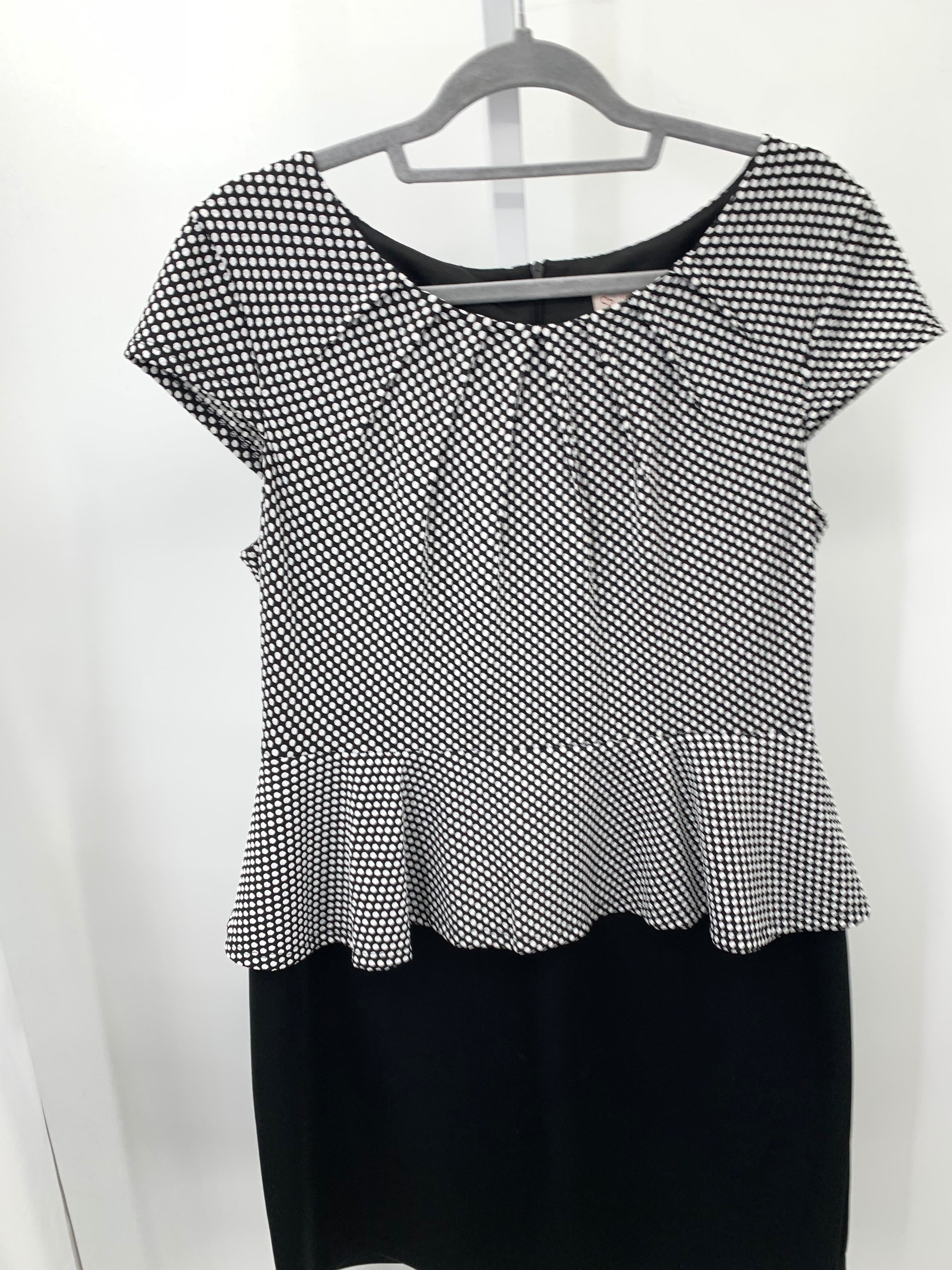db Size 14 Petite Petite Short Sleeve Dress