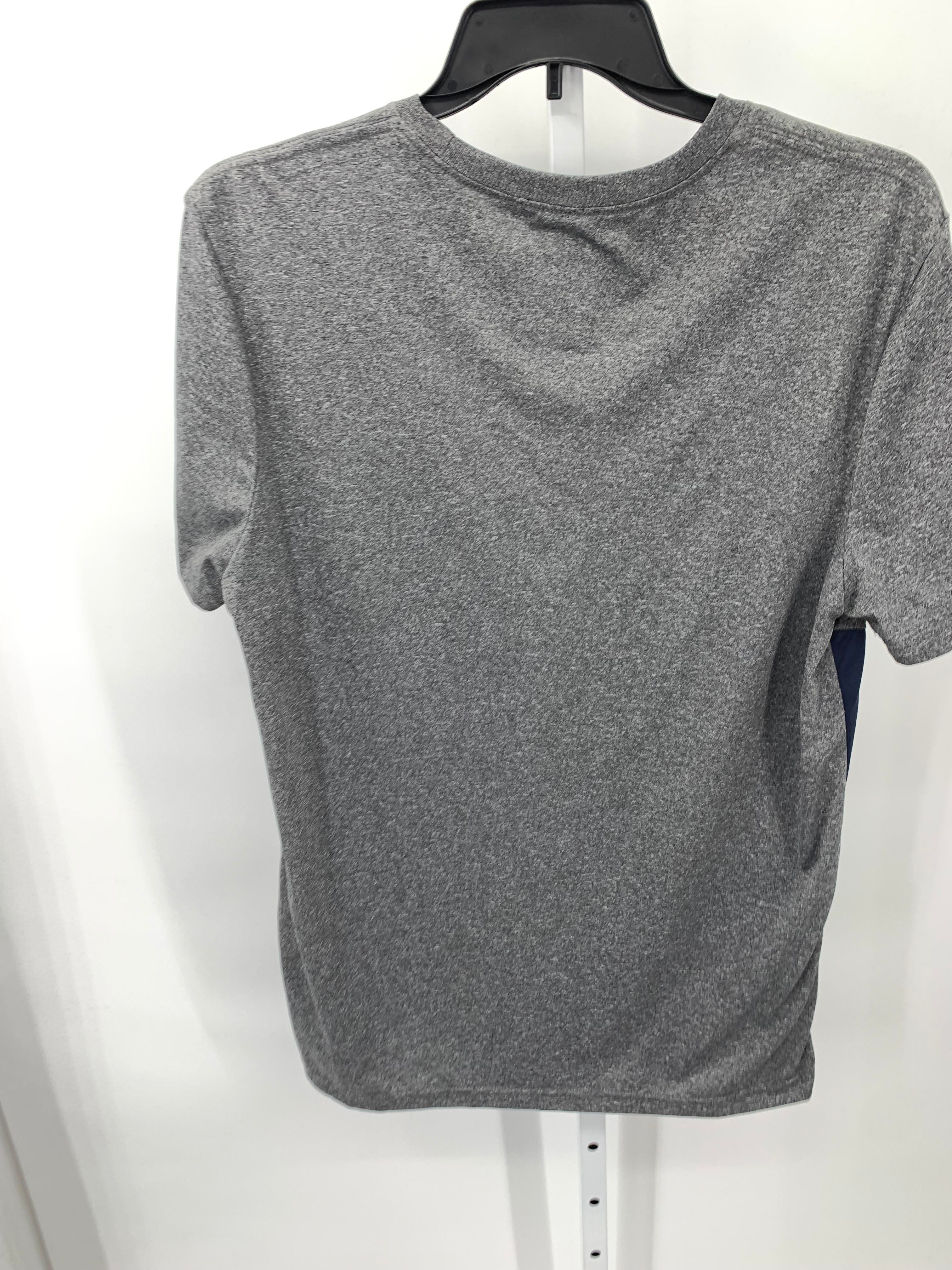 PATRIOTS FOOTBALL TEE