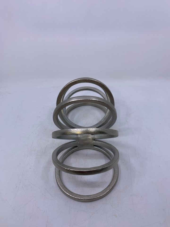 METAL SLINKY DESK DECOR.