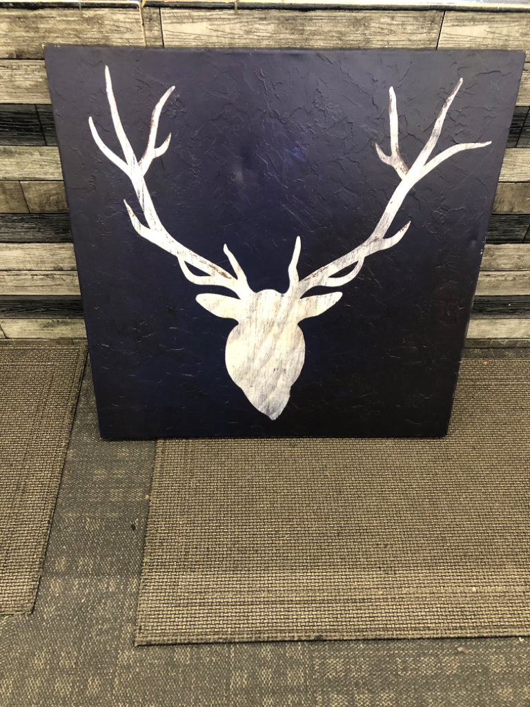 NAVY BLUE DEER SILHOUETTE CANVAS.