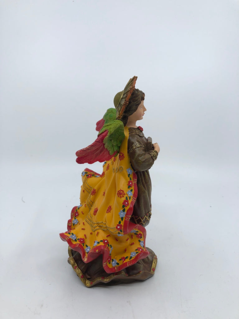 RESIN ANGEL W/ BROWN DRESS HOLDING BOOK.