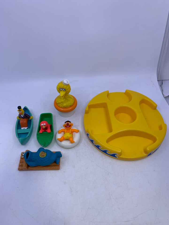 Vintage Sesame Street Puzzle Boat Carousel Float Bathtub Toy