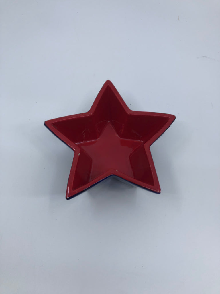 RED WHITE AND BLUE STAR SHAPED BOWL.