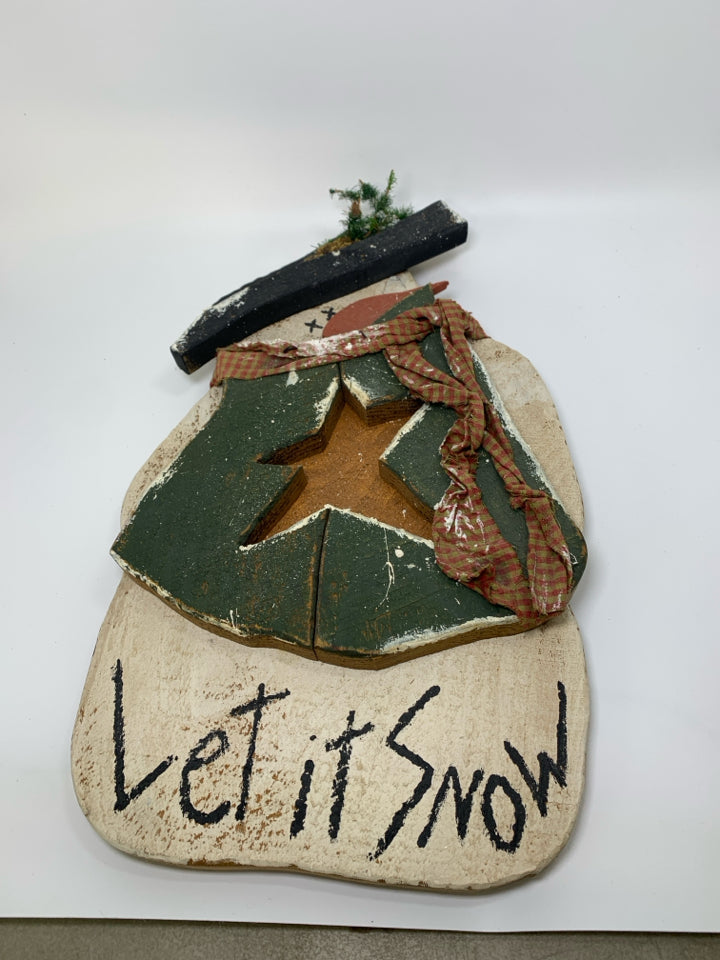 WOOD PRIMITIVE STYLE SNOWMAN STAR IN CENTER "LET IT SNOW".