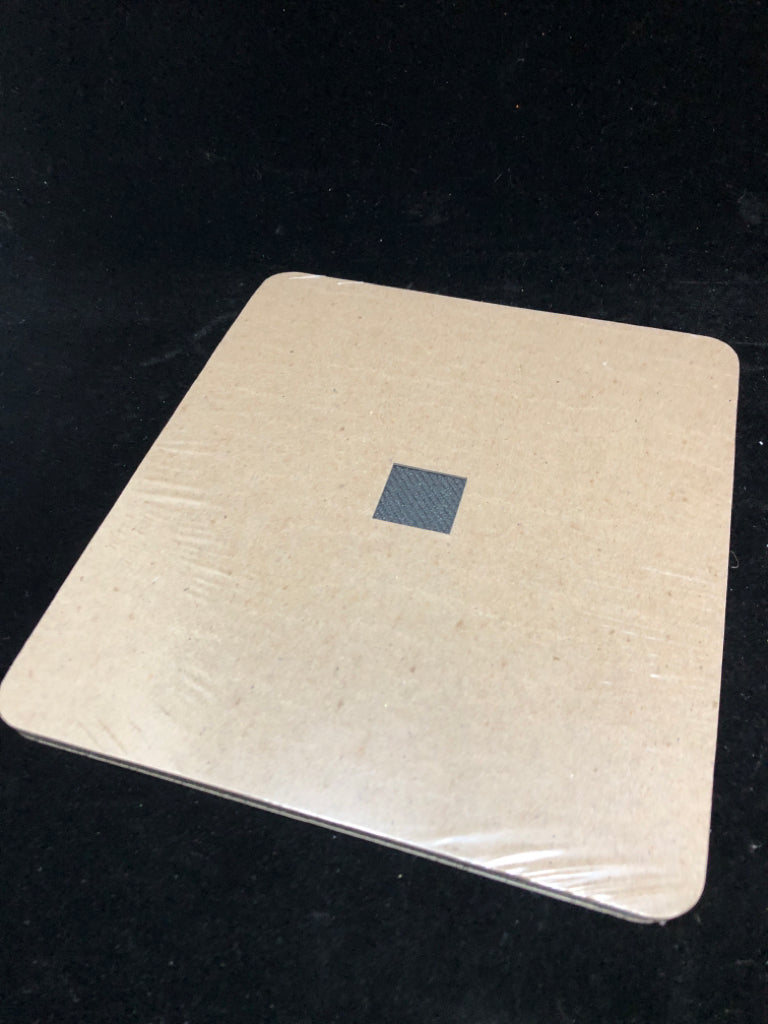 NIP GARDEN MOUSE PAD.