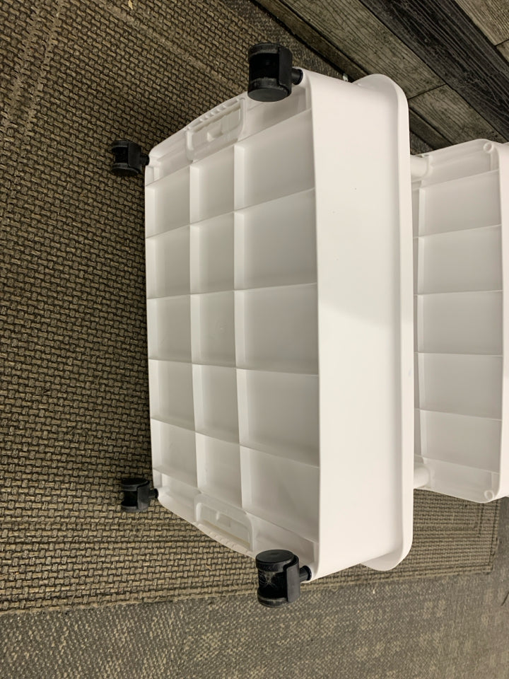 3-TIER WHITE PLASTIC ROLLING CART.