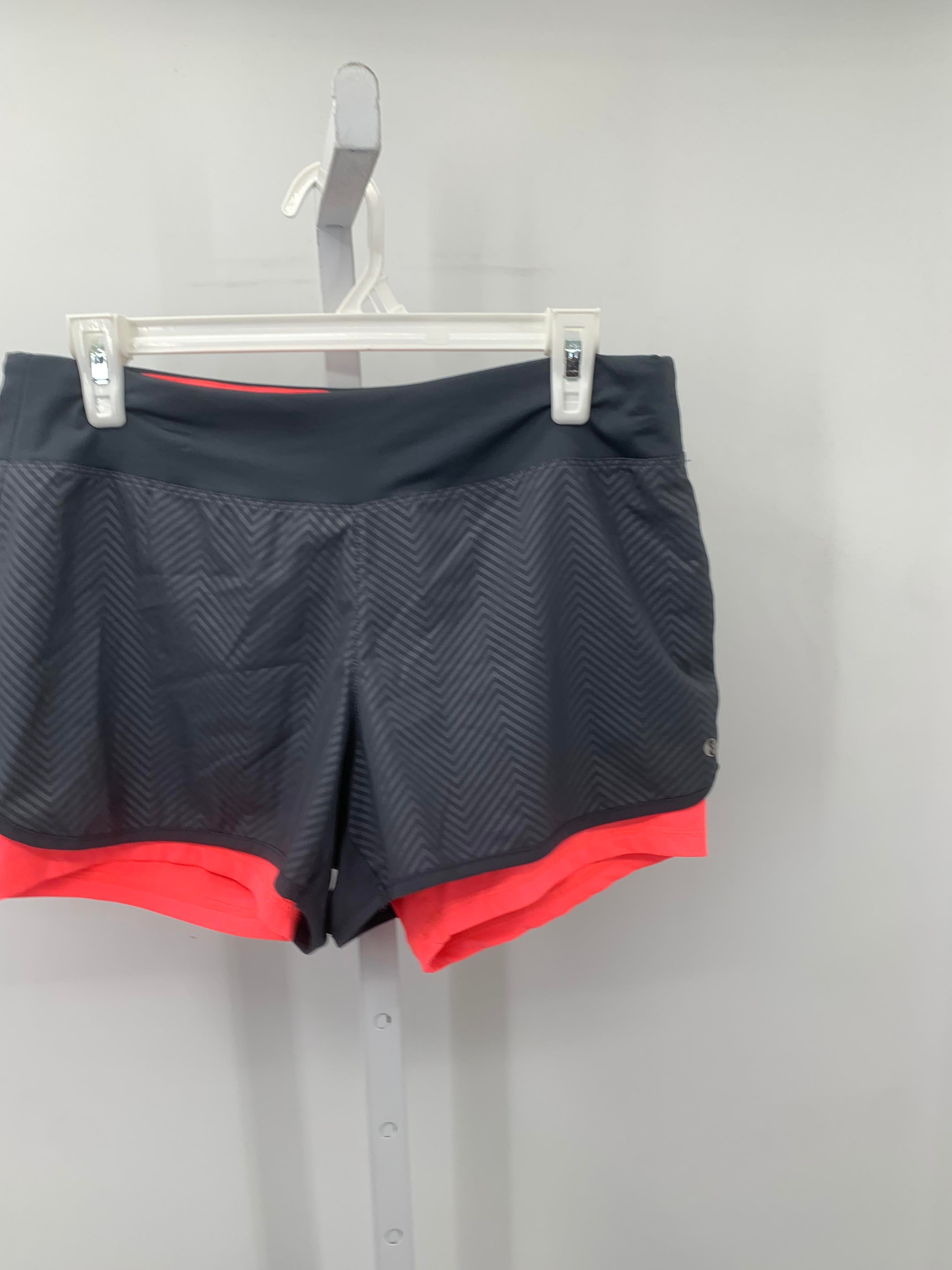 Layer8 Size Medium Misses Shorts