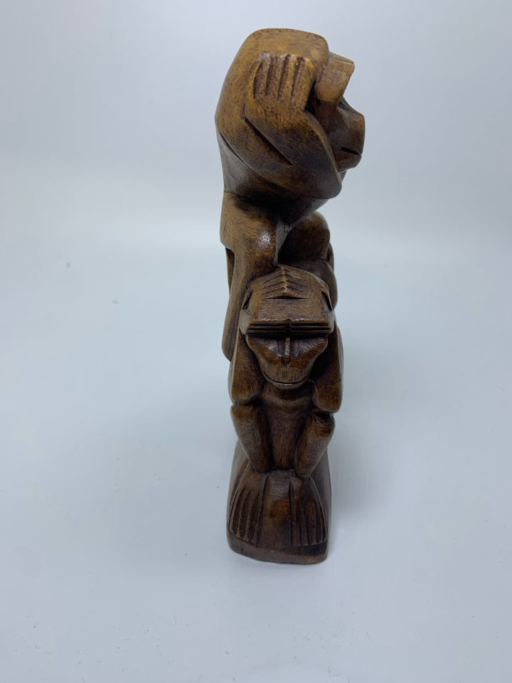 WOOD CARVED LIGHT WEIGHT SPEAK/SEE/EAR NO EVIL MONKEYS.