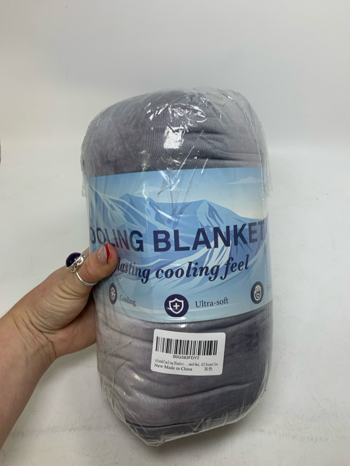 NIP COOKING BLANKET.