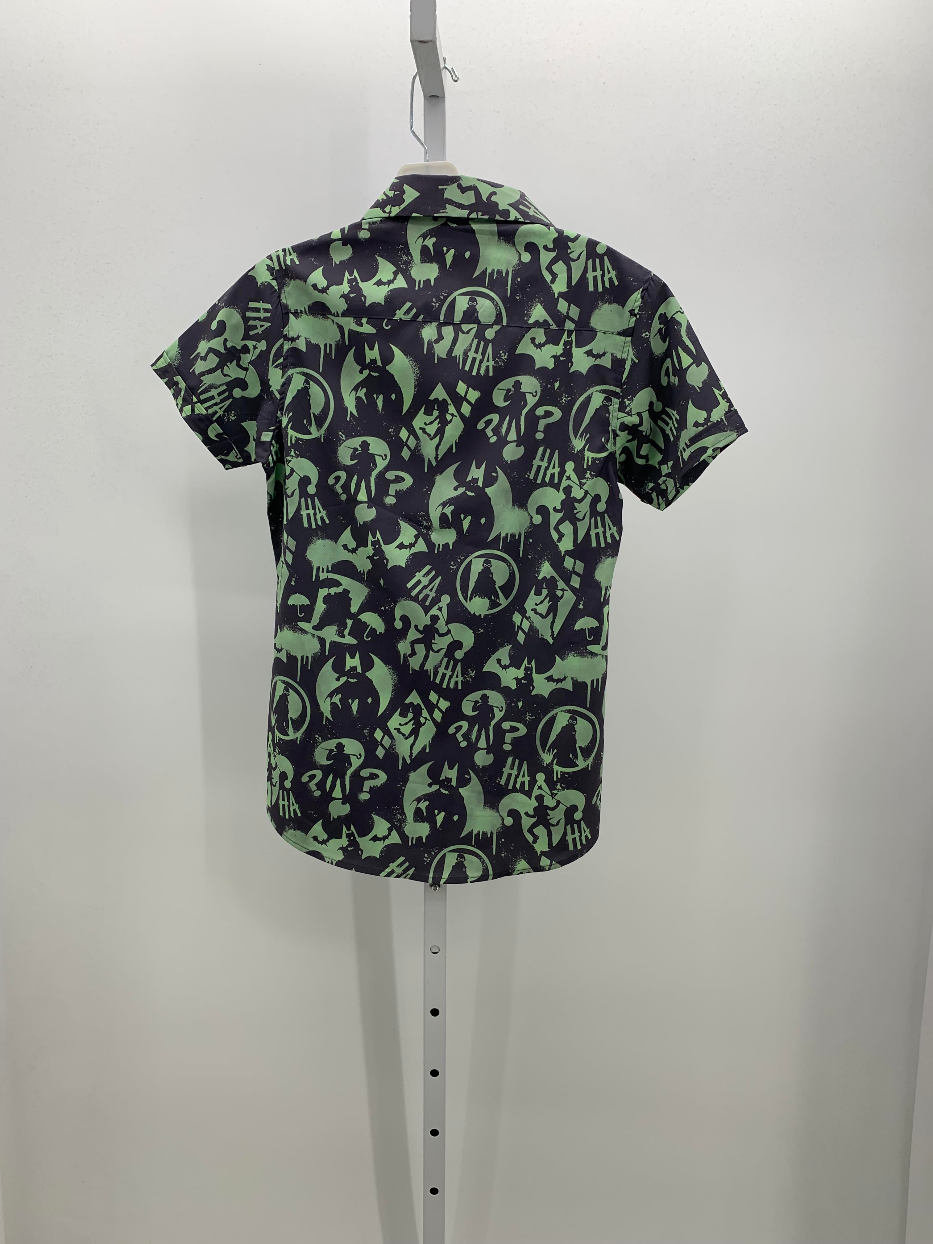 RSLVTS Size Small Young Men's Short Sleeve Shirt