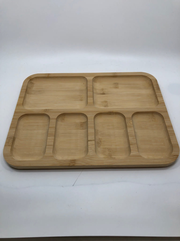 6 SECTION BAMBOO TRAY W/LID.