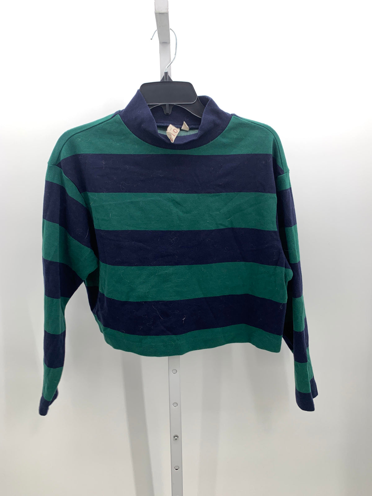 Size Medium Juniors Long Sleeve Shirt