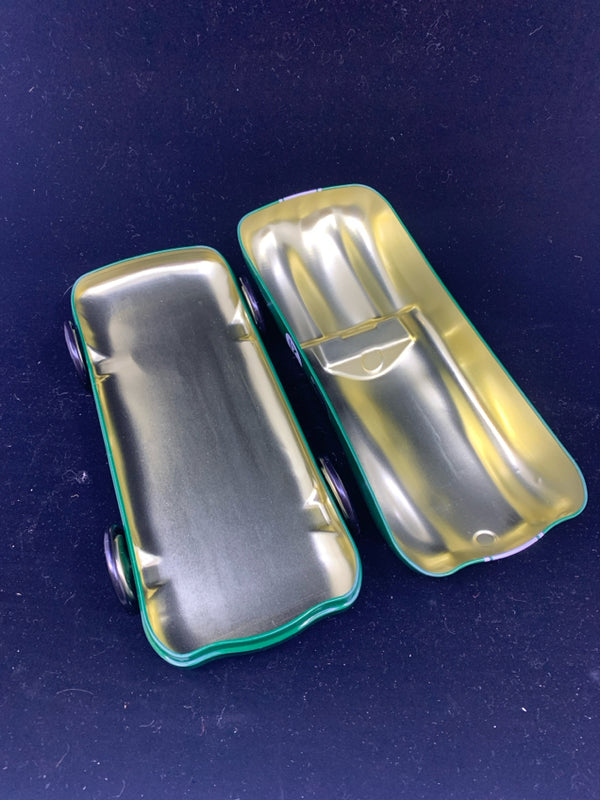 THE SILVER COMPANY GREEN RACE CAR TIN CONTAINER.
