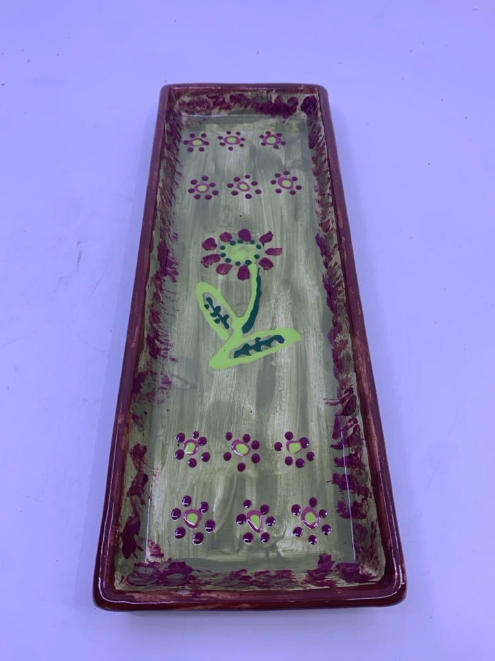 RECTANGLE W MAROON FLORAL CATCH TRAY.