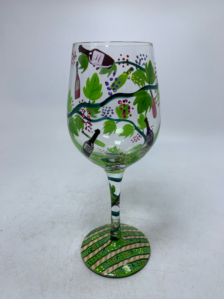 NIB WINE TASTING PAINTED WINE GLASS.