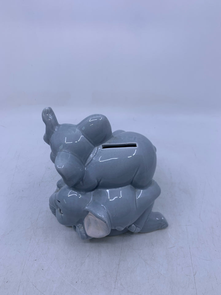 GREY CERAMIC 3 ELEPHANTS STACK ON TOP OF EACHOTHER.