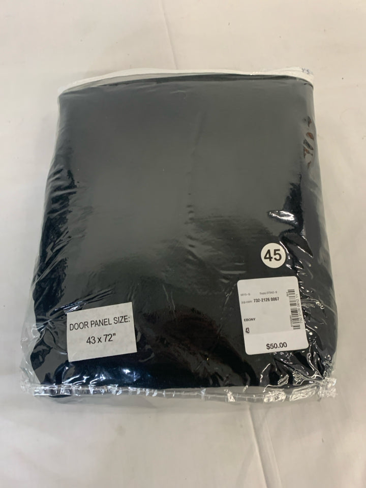 NIB 2 DOOR LENGTH BLACK CURTAIN PANELS.