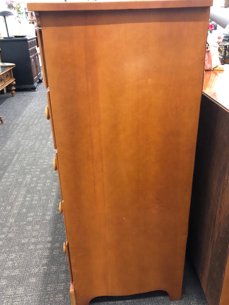 VTG TALL 5-DRAWER JAMESTOWN BURNS MAPLE DRESSER.