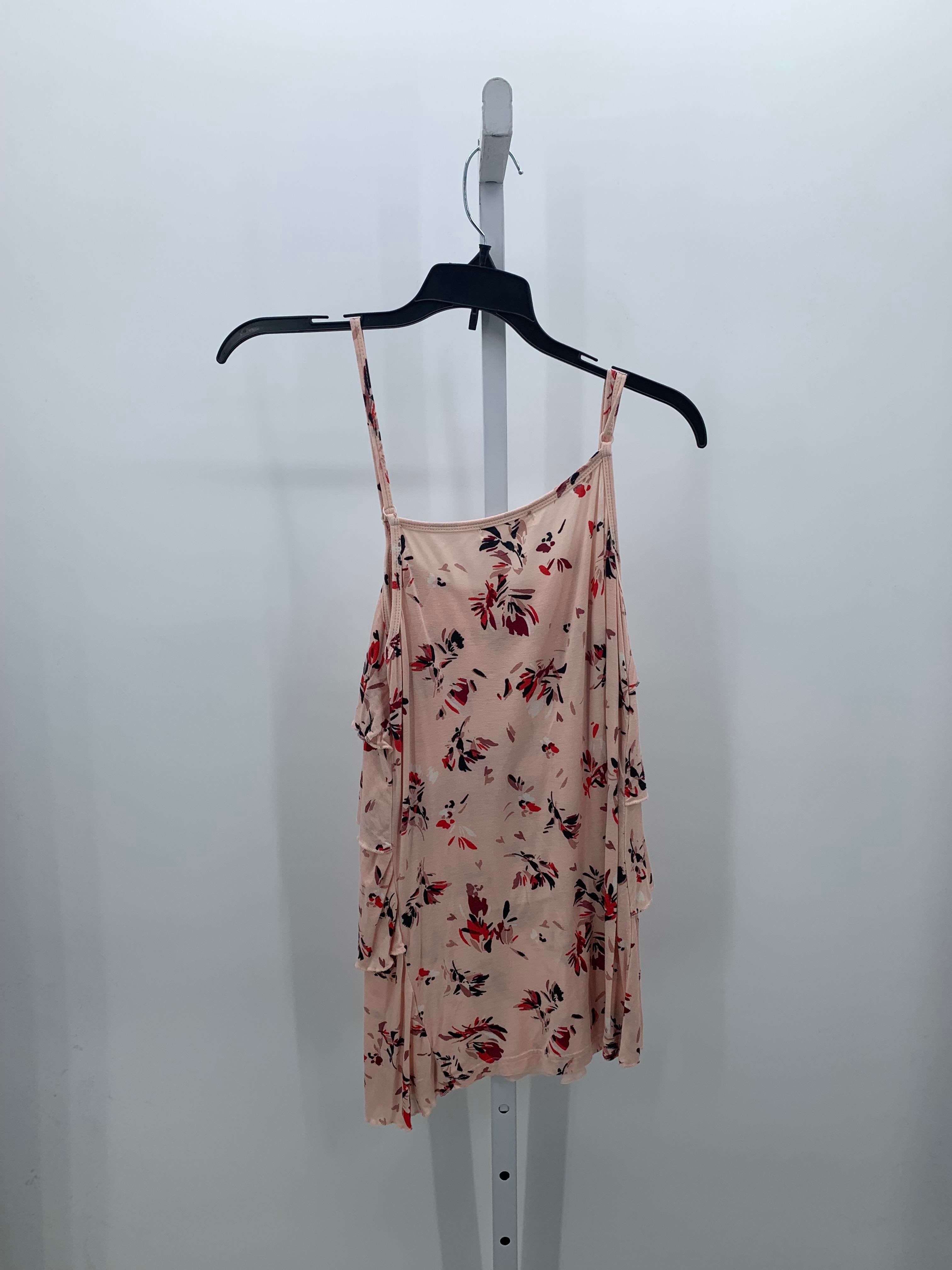 Size Small Misses Tank