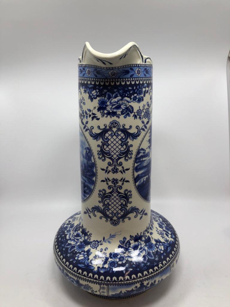 VTG BLUE/WHITE TALL DETAILED PITCHER.