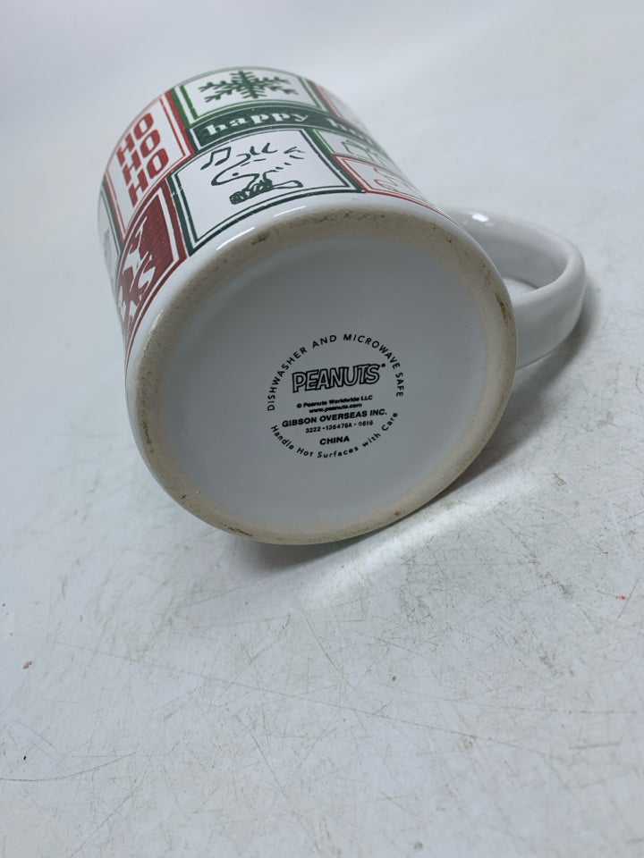 PATCHWORK PEANUTS THEMED MUG.