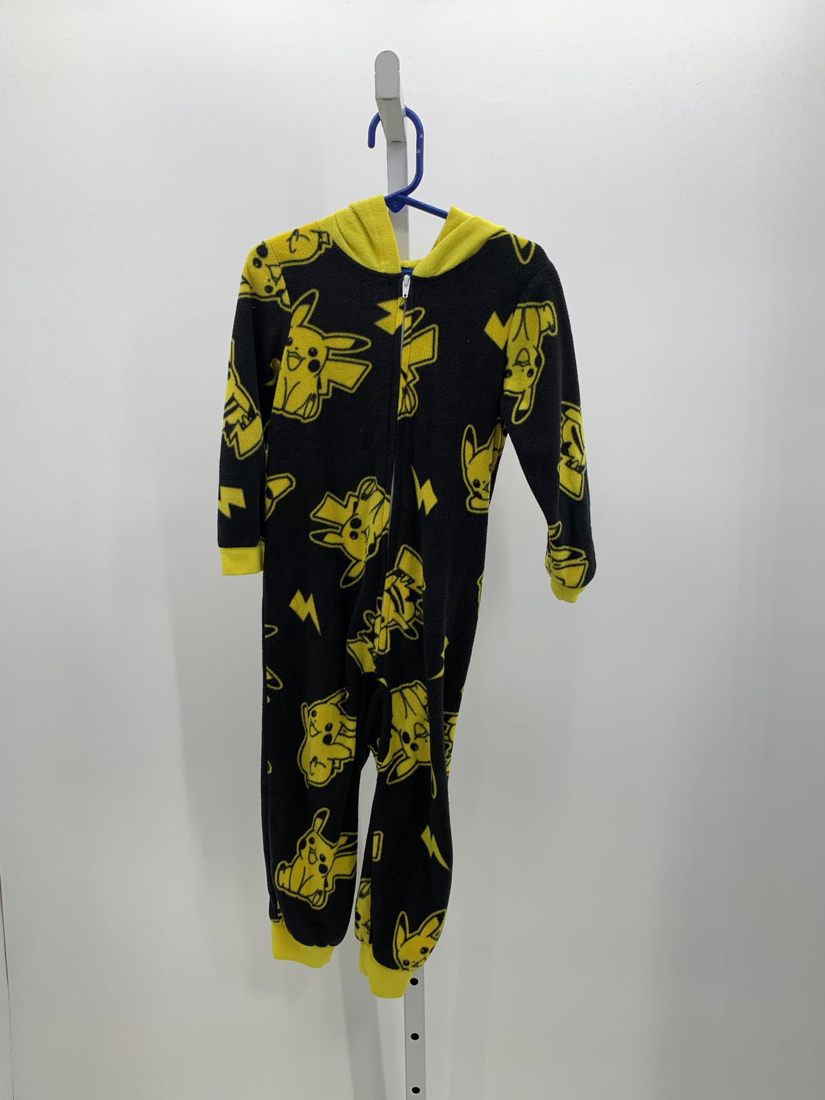 FLEECE PIKACHU