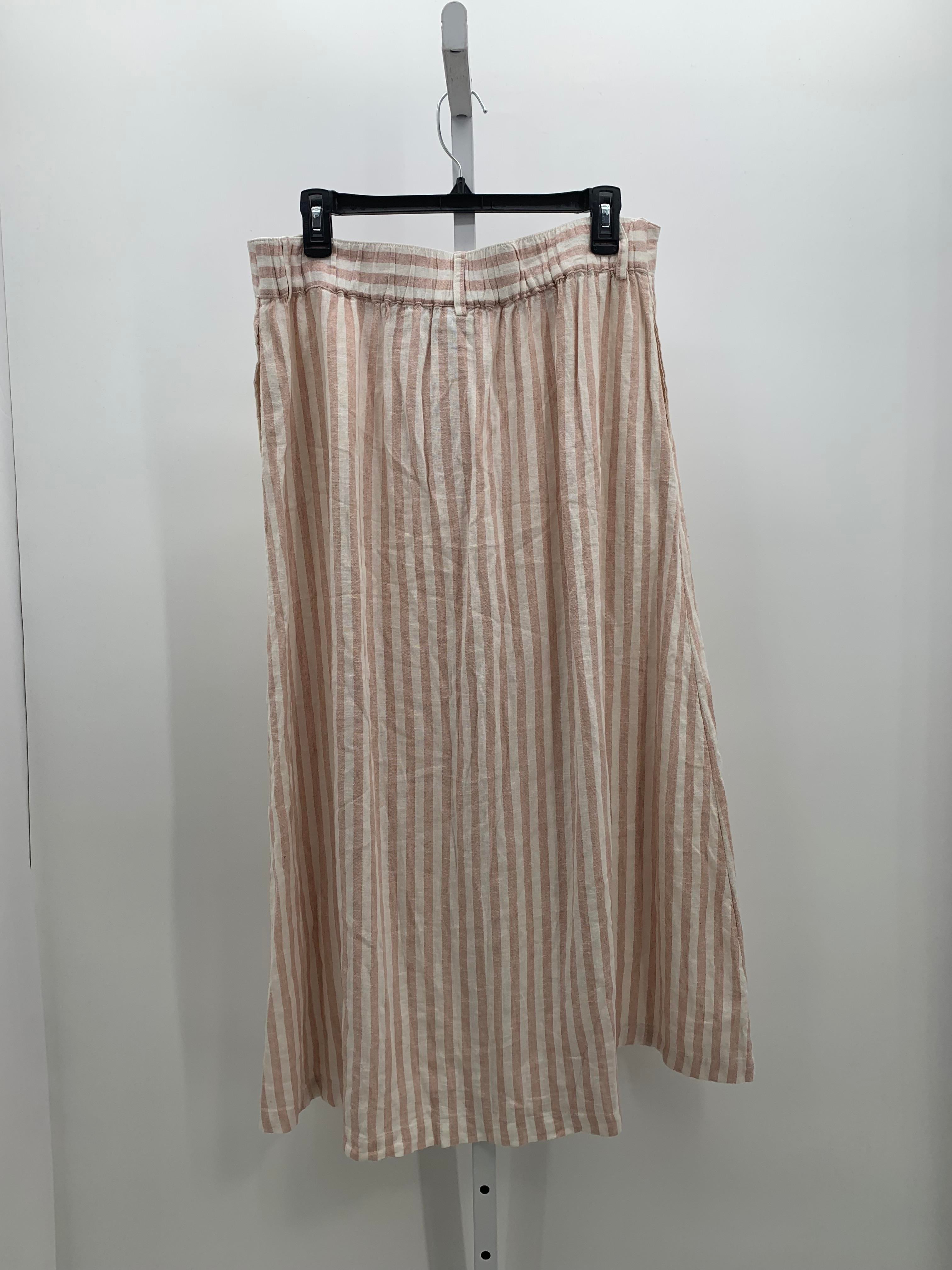 A New Day Size Large Misses Skirt