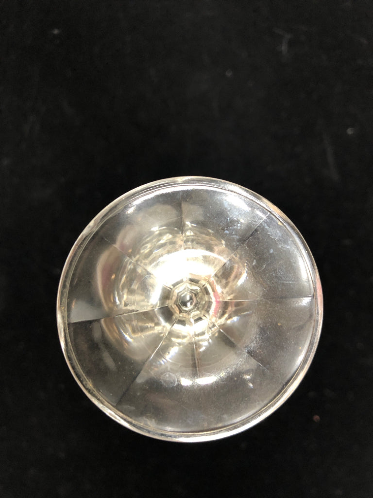 4 CHAMPAGNE GLASSES W/BALL STEM.