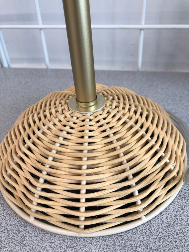 NWT LILLIAN AUGUST WICKER LAMP.