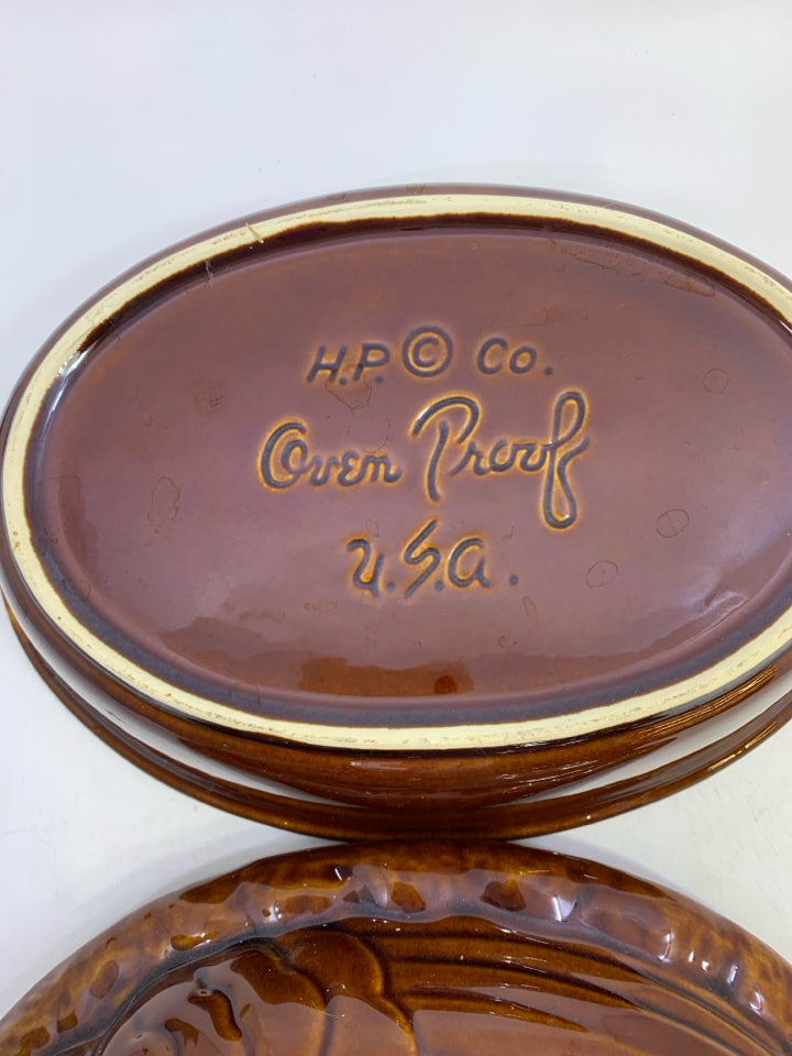 VTG HP BROWN DRIP CHICKEN COVERED CASSEROLE DISH.
