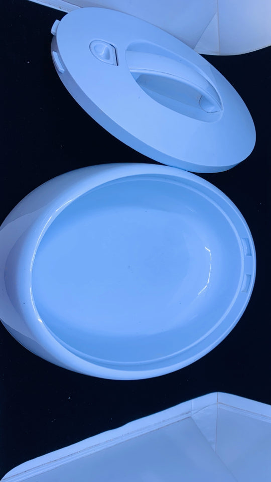 WHITE OVAL INSULATED PLASTIC FOOD CARRIER.