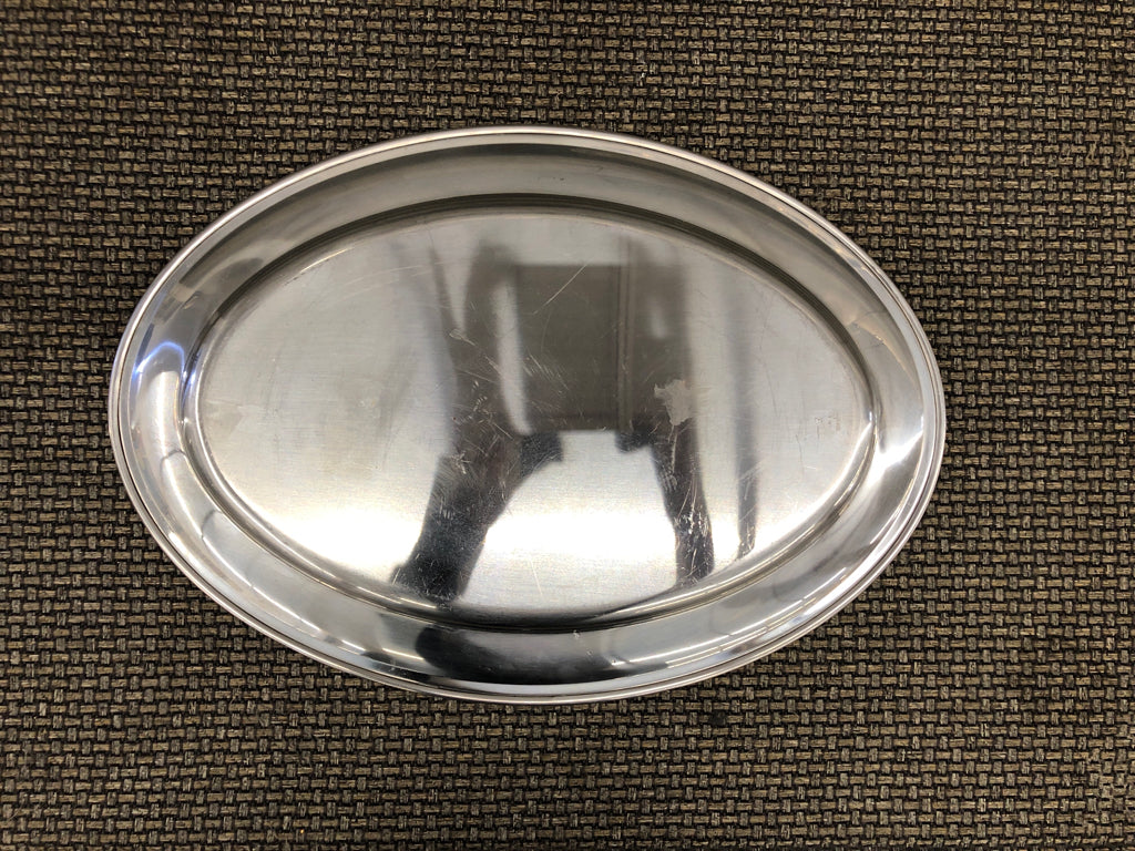 OVAL SILVER PLATTER.