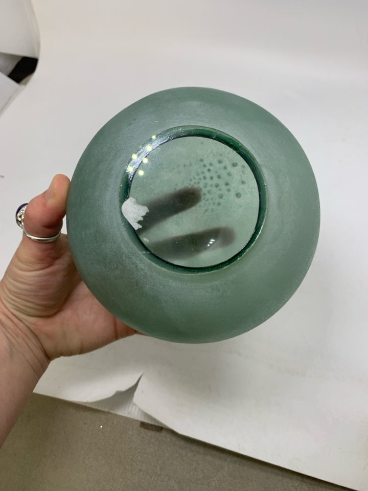 GREEN FROSTED ORB.