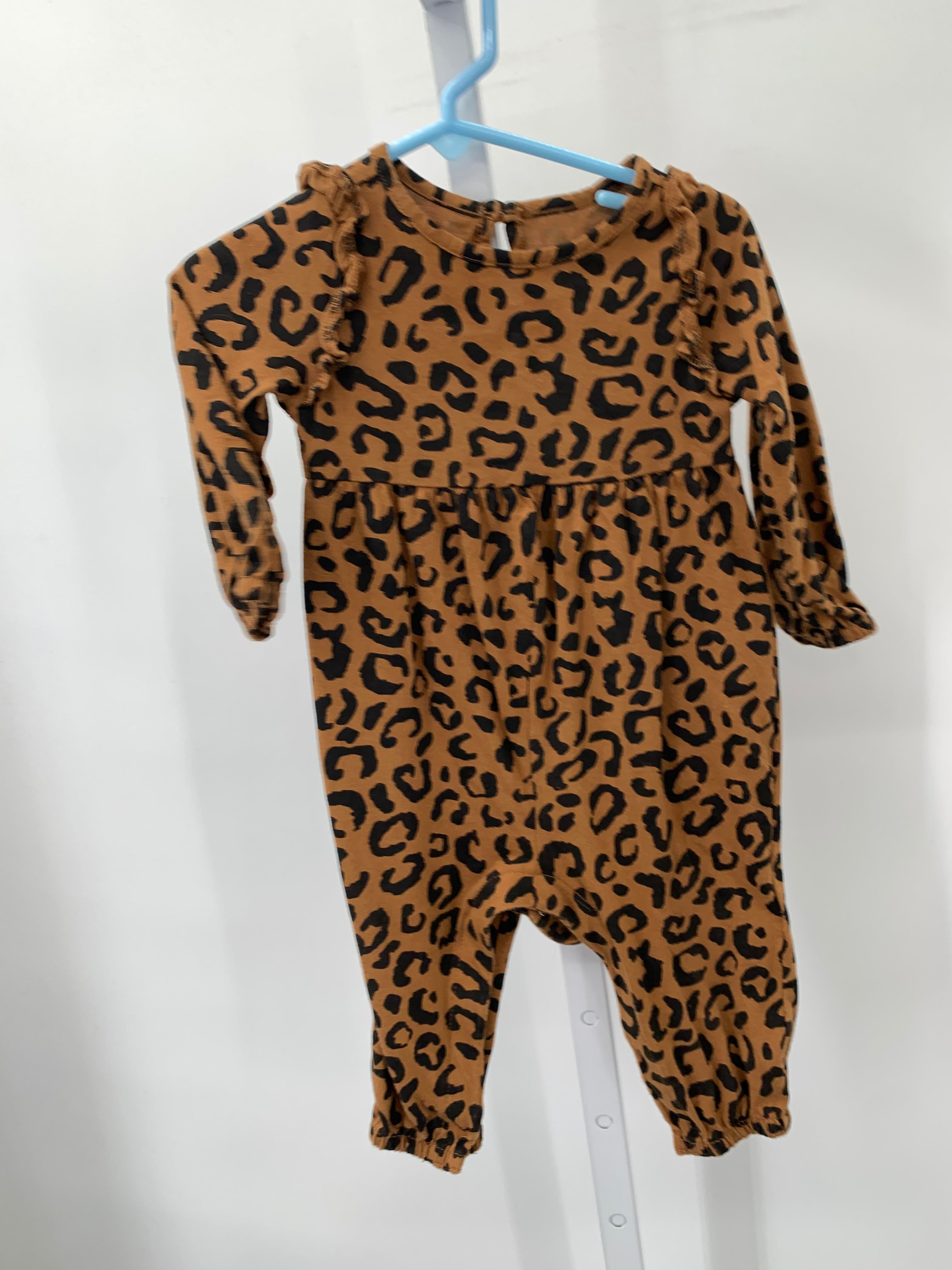 Old Navy Size 6-12 mon Girls Long Slv. Romper