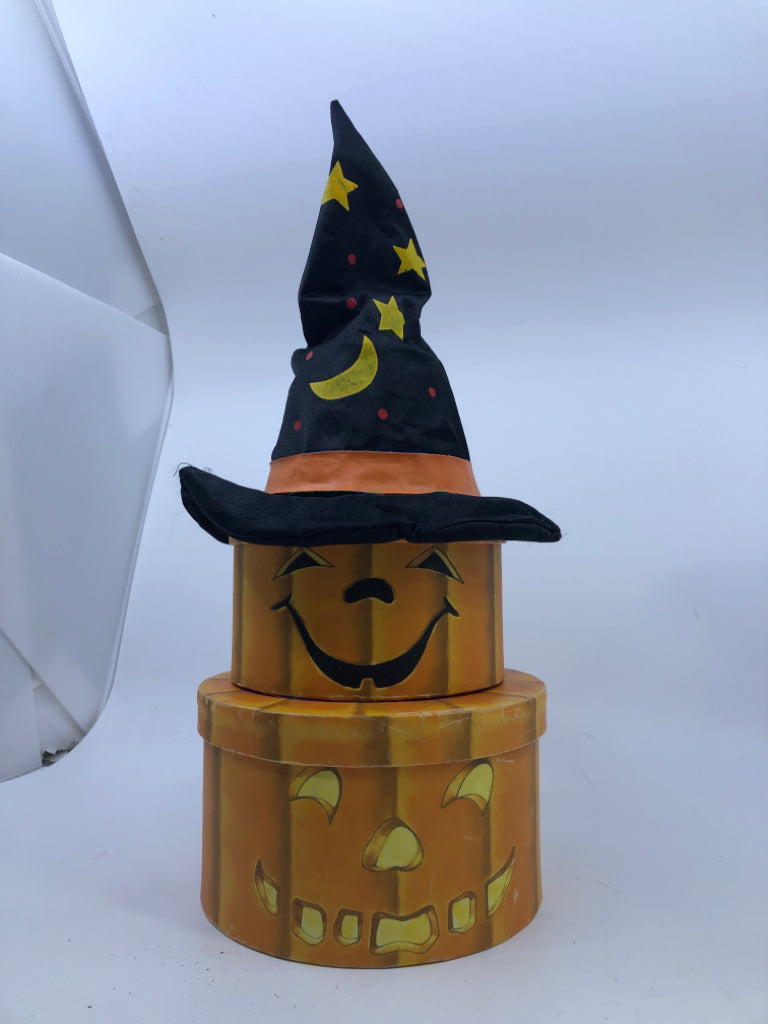 STACKING JACK O LANTERN BOXES W/WITCH HAT.