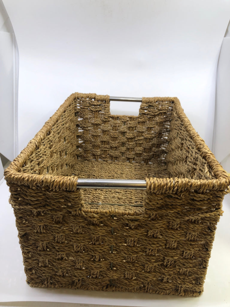 BROWN RECTANGLE BASKET W/SILVER HANDLES.
