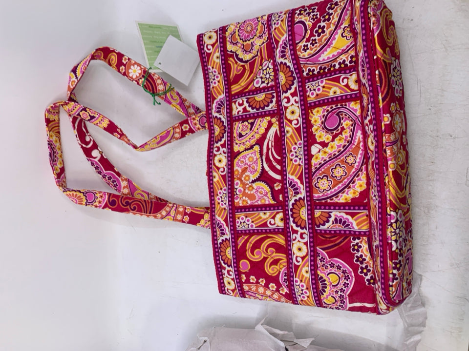 Vera Bradley Small Tic Tac Tote in Raspberry Fizz- New With Tags