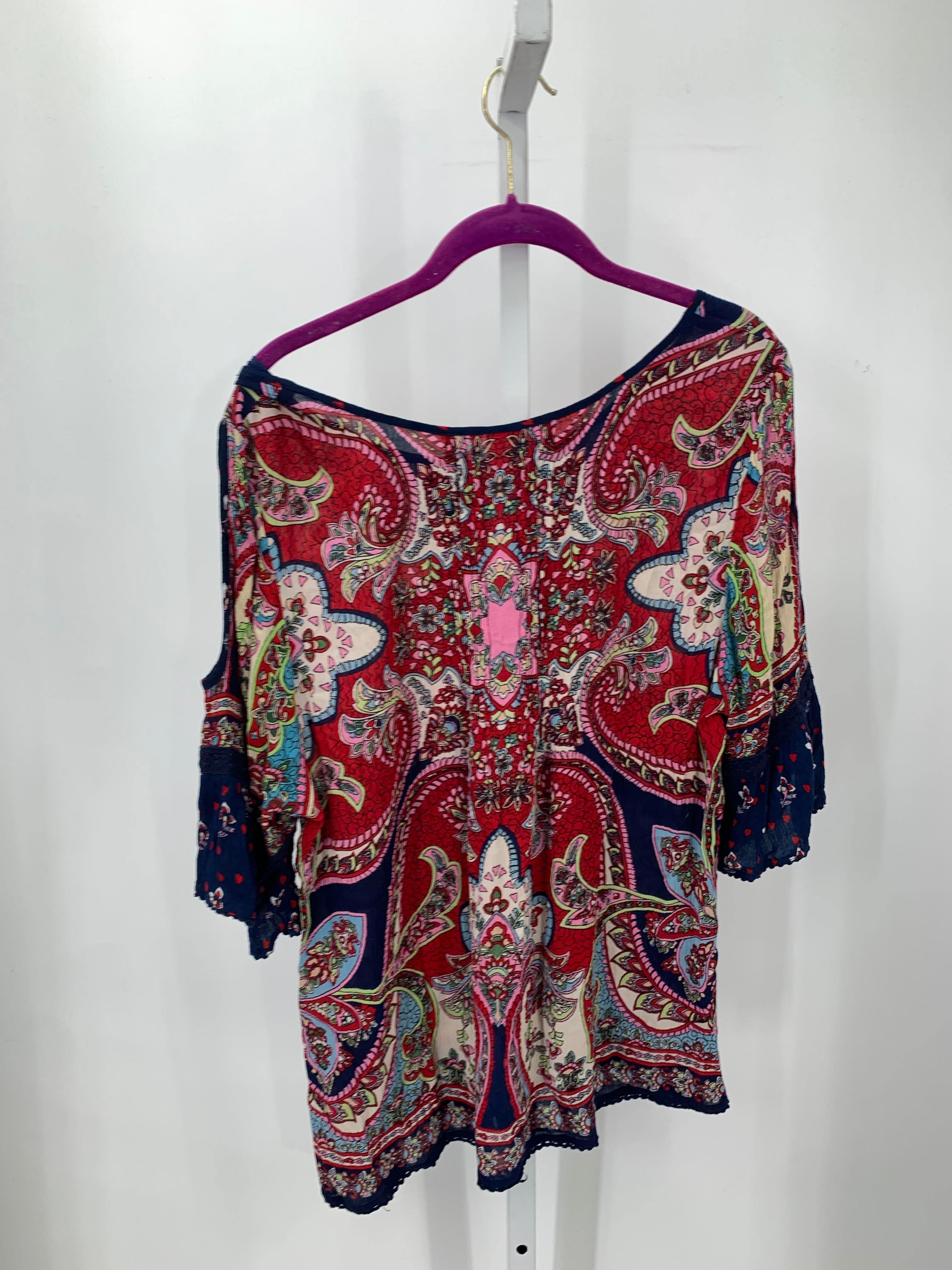 Size Extra Large Misses Short Sleeve Shirt