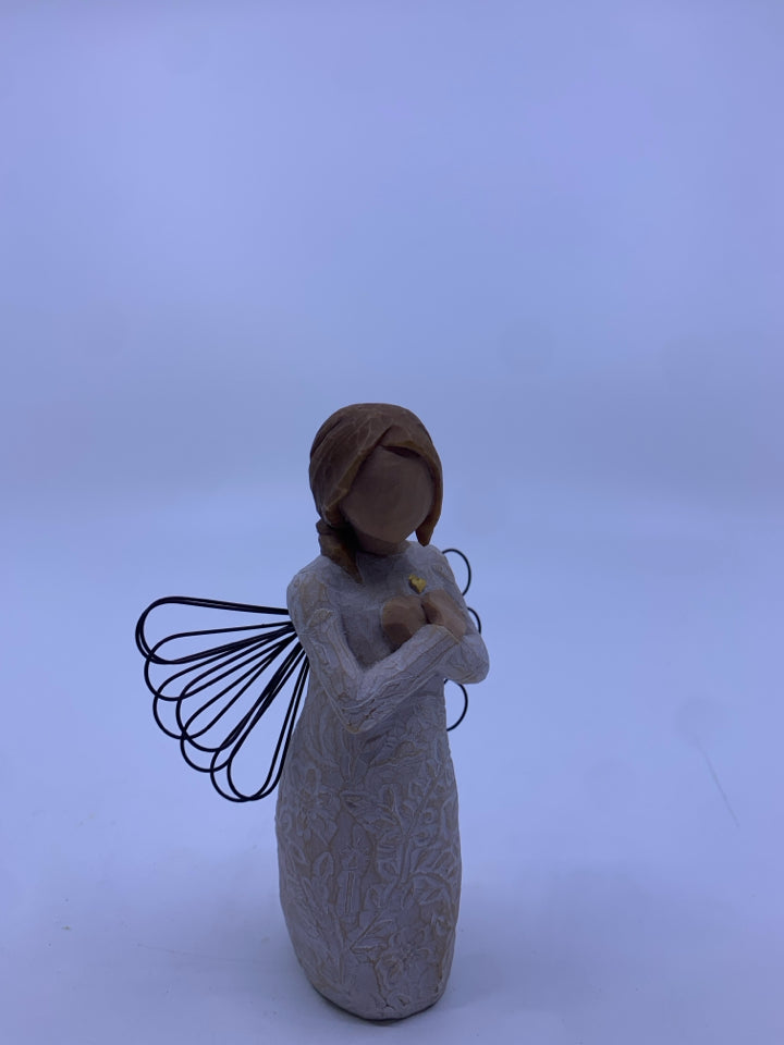 WILLOW TREE ANGEL OF REMEMBRANCE.