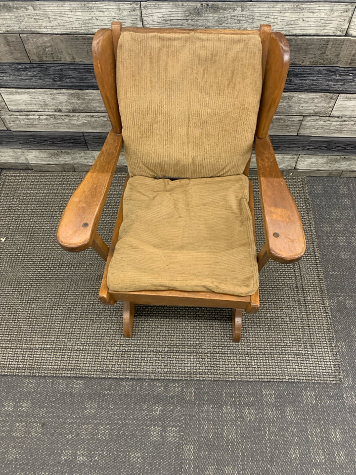 VTG CHILDS ROCKING CHAIR W/CUSHION SEAT AND BACK.