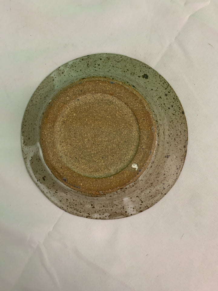 COW POTTERY BOWL.