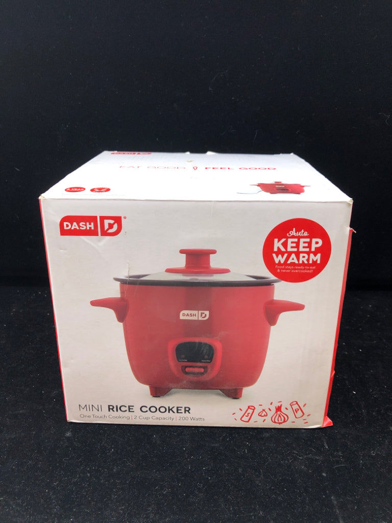NIB RED MINI RICE COOKER.